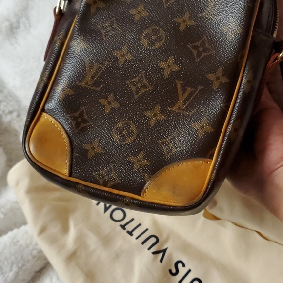 LV bag - Picture 9 of 12